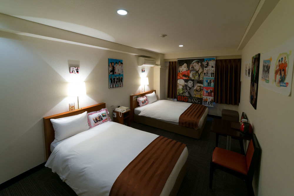 โรงแรมโตเกียว พลาซา 2*